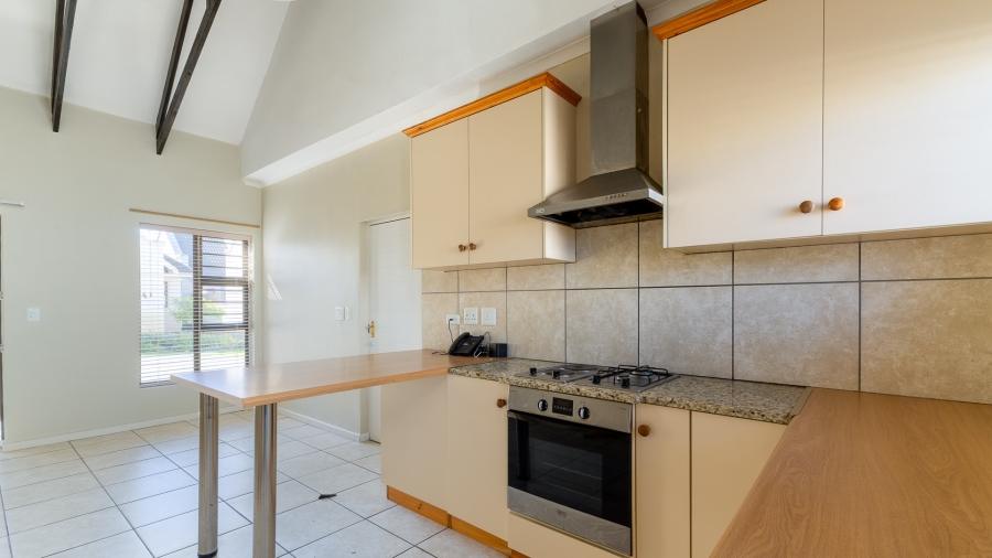 2 Bedroom Property for Sale in Blue Mountain Village Western Cape